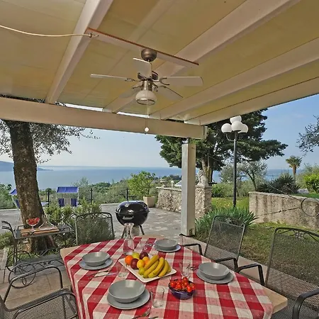 Villa Bianca *